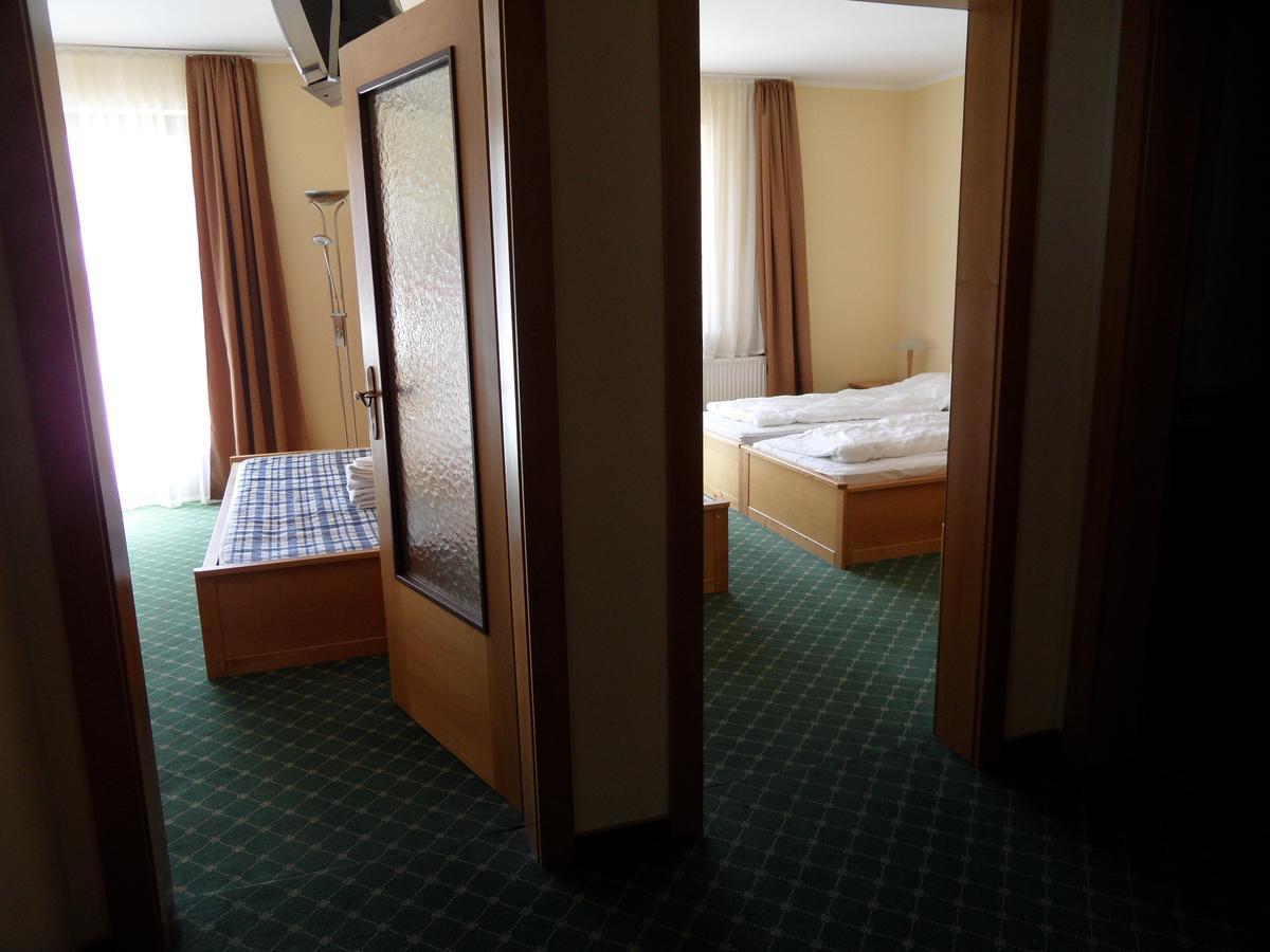Landgut Hotel Plannerhof Planneralm エクステリア 写真